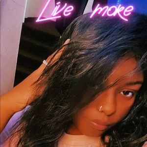 Meet your Posher, Dalyla